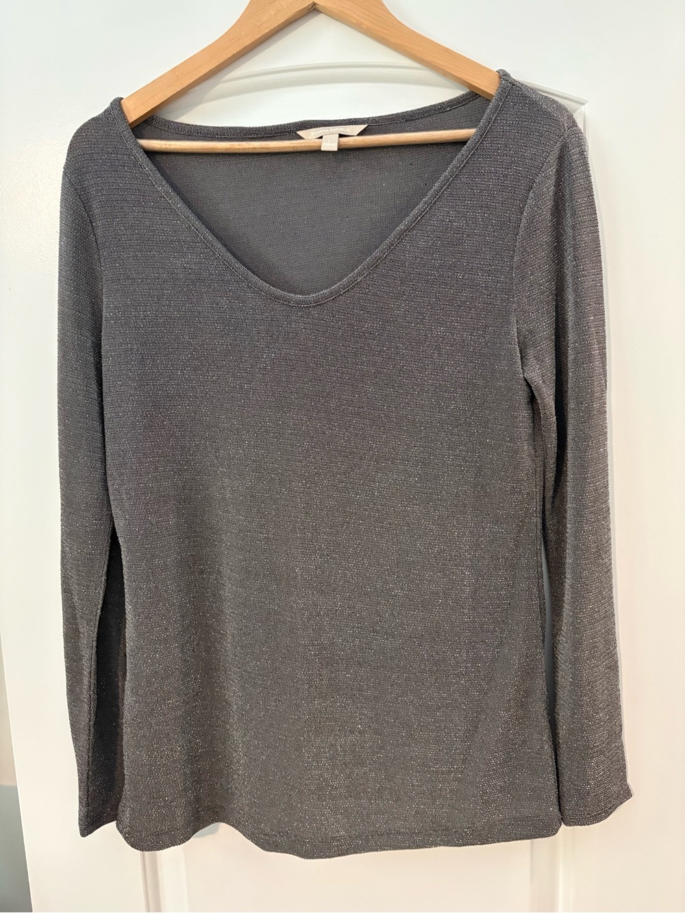 Banana Republic Gray Shimmer V-Neck Long Sleeve Top